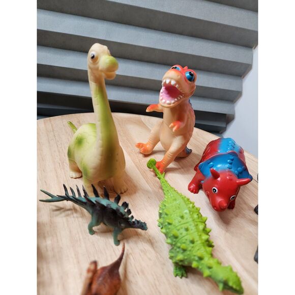 Bundle of Dinosaur Toys – Action Figures, Mini Dinos, Pretend Play Set - Picture 3 of 6